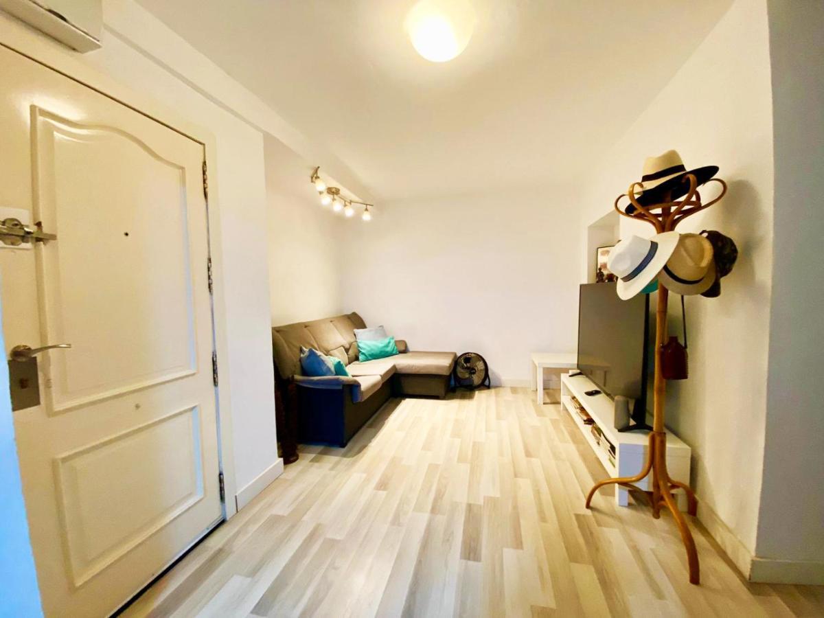 Valencia Guest Rooms Near The Beach In Shared Apartment Exterior foto